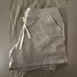 grey sweatshorts